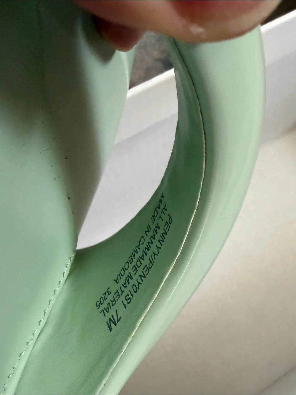 Steve Madden new never